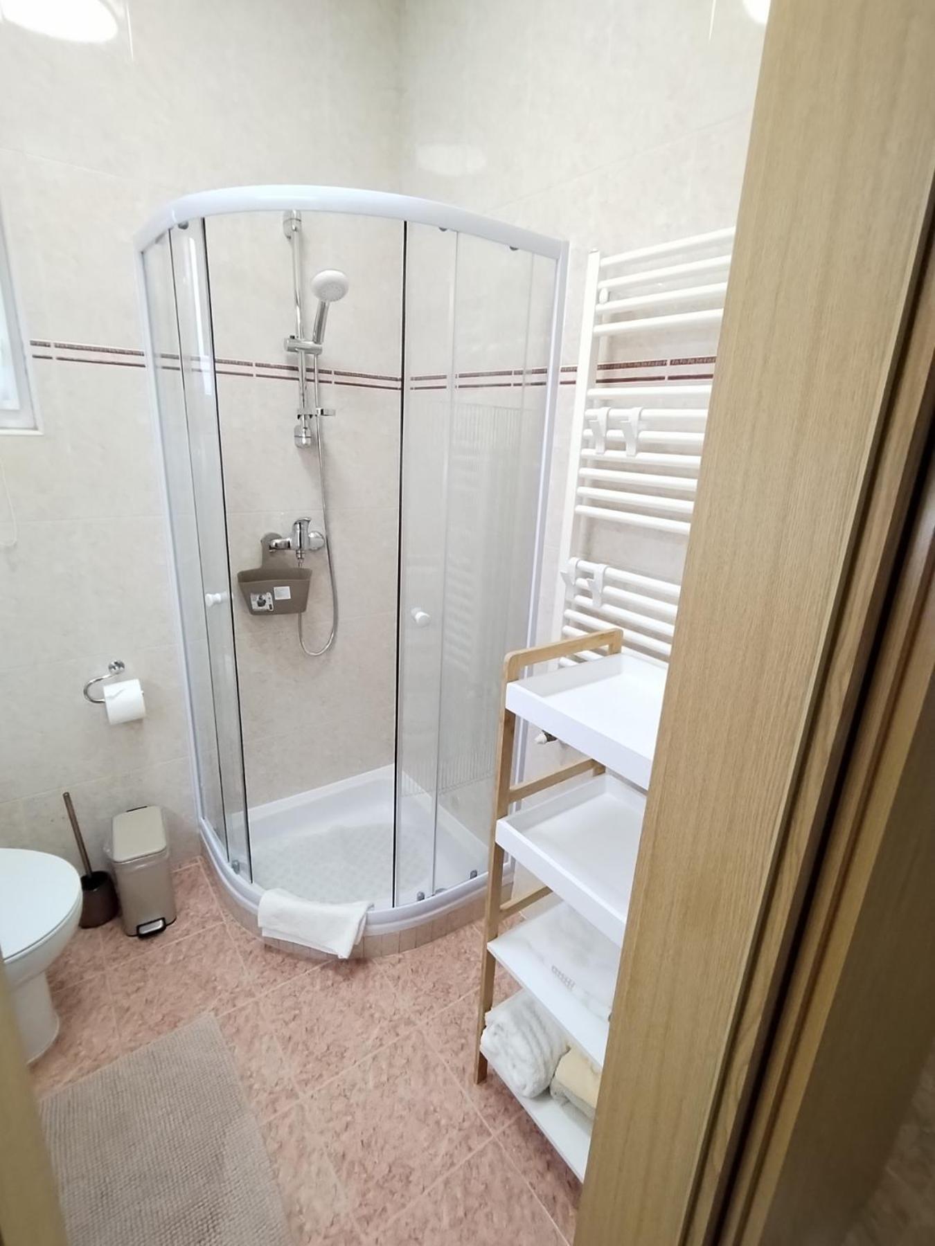 Bartol Apartmán *