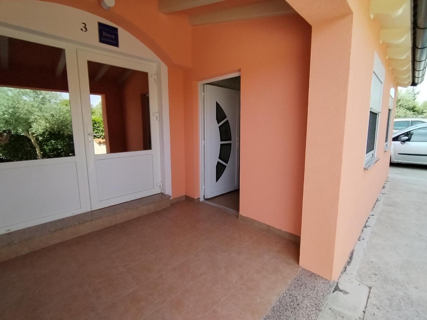 Apartma Bartol